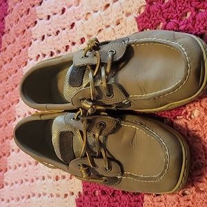 Sperry boat shoes